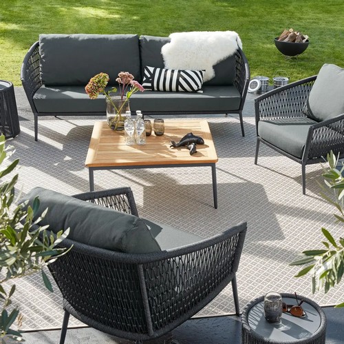 GartenmöbelGewinnspiel OudoorMöbel im Wert von 2.000€ gewinnen