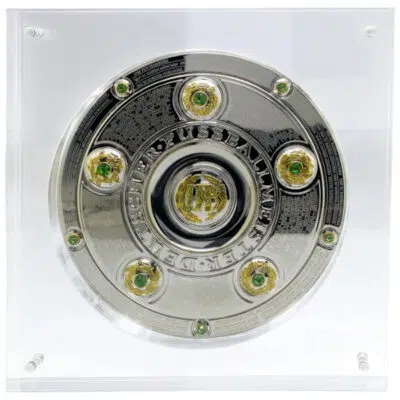 Meisterschale in Miniaturnachbildung